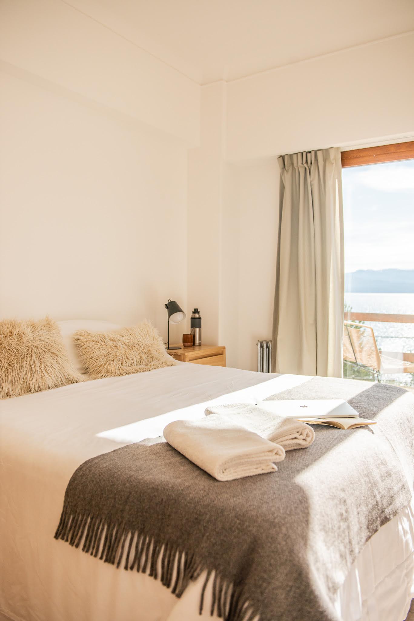 Del Lago Sky Hotel Slider Pictures